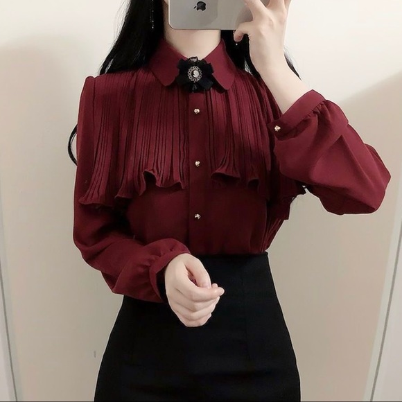 Long-sleeve Ruffled Blouse with Brooch - Picture 2 of 5